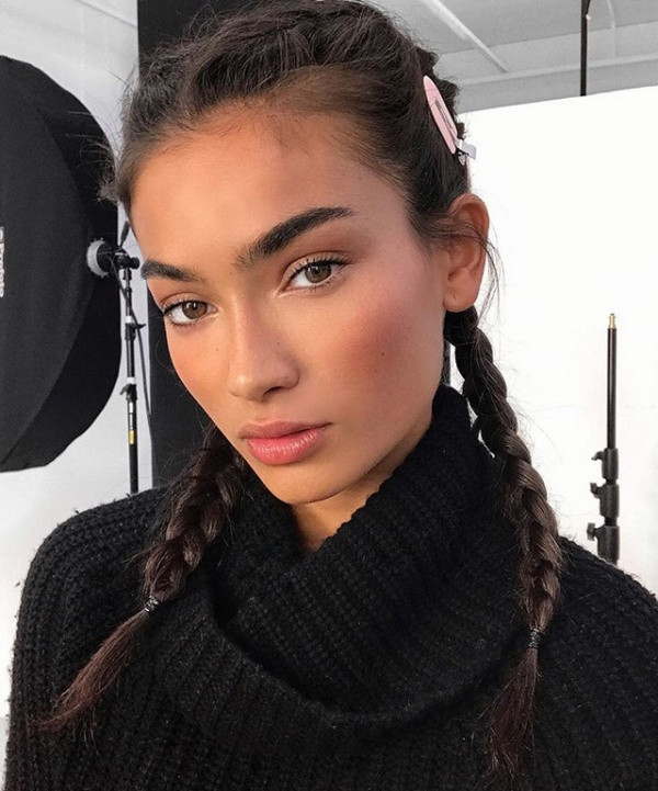 Tomirida aralash qon oqayotgan sohibjamollar: Nima uchun metis qizlar chiroyli bo'lishadi?(foto) Tomirida aralash qon oqayotgan sohibjamollar: Nima uchun metis qizlar chiroyli bo'lishadi?(foto)