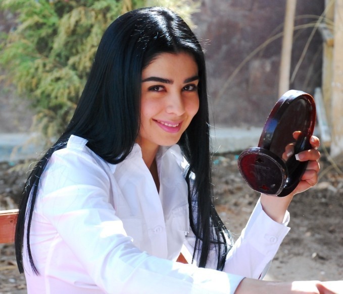 O'zbek yulduzlari ichidagi eng maftunkor ayollar (foto) O'zbek yulduzlari ichidagi eng maftunkor ayollar (foto)