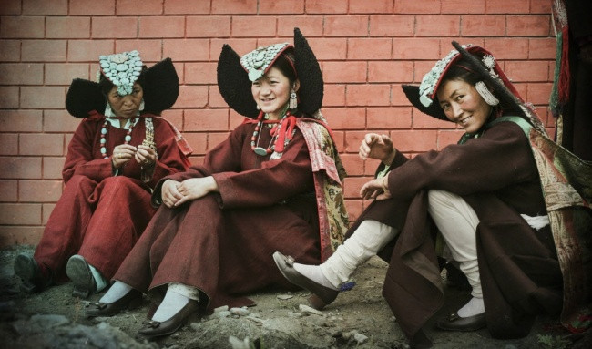 Zamonaviy moda olamiga soya solishi mumkin bo'lgan XІX asr liboslari (foto)