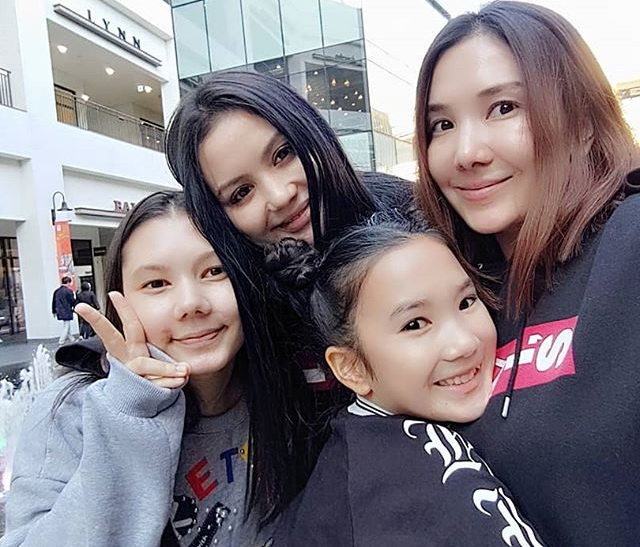 Chet elga erga tegib ketgan o'zbekistonlik san'atkor qizlar (+foto)