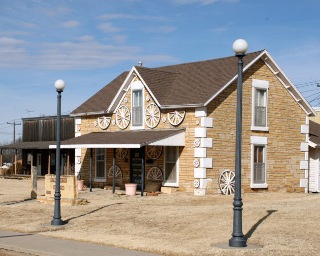 Ko'chib kelib yashashingiz uchun sizga pul to'lashga tayyor joylar