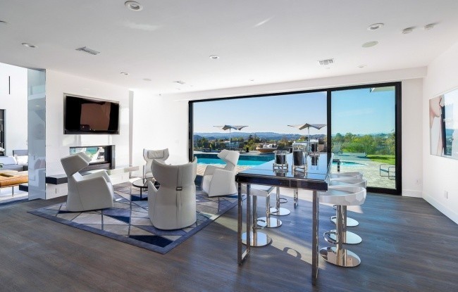 Shou biznes yulduzlari yashaydigan 5 ta hashamatli uy (foto) Shou biznes yulduzlari yashaydigan 5 ta hashamatli uy (foto)