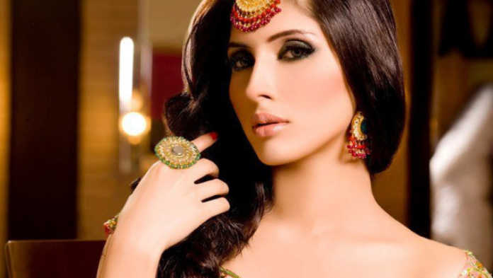 Sharq ayollarining go'zallik sirlari Sharq ayollarining go'zallik sirlari