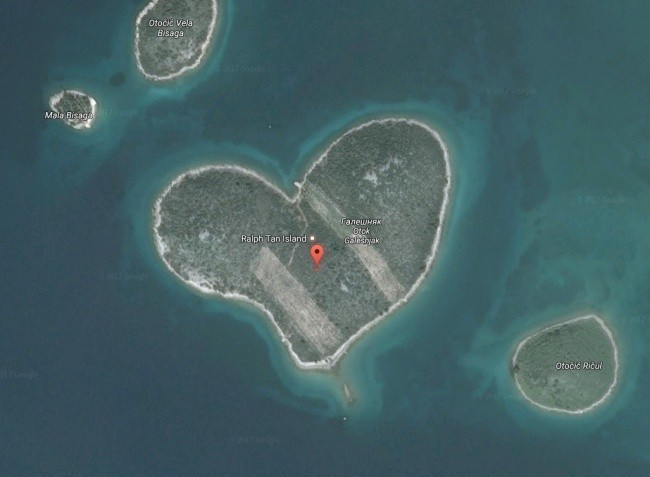 Google xaritalari yordamida topilgan 8 ta ajabtovur topilmalar (foto) Google xaritalari yordamida topilgan 8 ta ajabtovur topilmalar (foto)