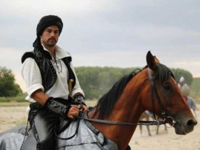 «MUHTAShAM YuZ YIL» SERIALI: SAHNA ORTIDAGI BA'ZI HAQIQATLAR… «MUHTAShAM YuZ YIL» SERIALI: SAHNA ORTIDAGI BA'ZI HAQIQATLAR…