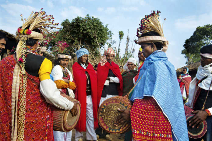 Hindistonning Bayga xalqi: Ularni nima uchun «panda odam» deb ataydilar? (+foto) Hindistonning Bayga xalqi: Ularni nima uchun «panda odam» deb ataydilar? (+foto)