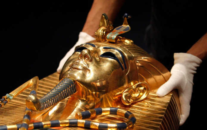 Insoniyat tarixidagi eng yosh qirol kim? Insoniyat tarixidagi eng yosh qirol kim?