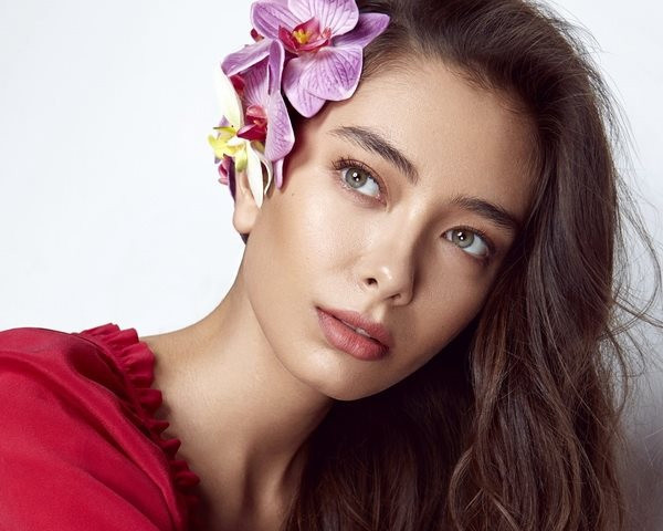 Turk seriallarining yulduzlari: Turkiyadagi eng mashhur chehralar (foto) Turk seriallarining yulduzlari: Turkiyadagi eng mashhur chehralar (foto)