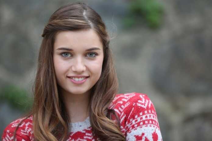 Turk seriallarining yulduzlari: Turkiyadagi eng mashhur chehralar (foto) Turk seriallarining yulduzlari: Turkiyadagi eng mashhur chehralar (foto)