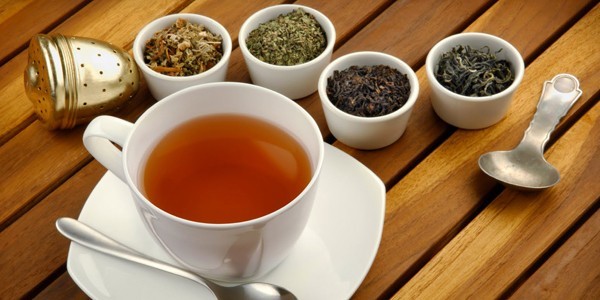 Kosmetikasiz yuz parvarishi: uy sharoitida 7 retsept Kosmetikasiz yuz parvarishi: uy sharoitida 7 retsept