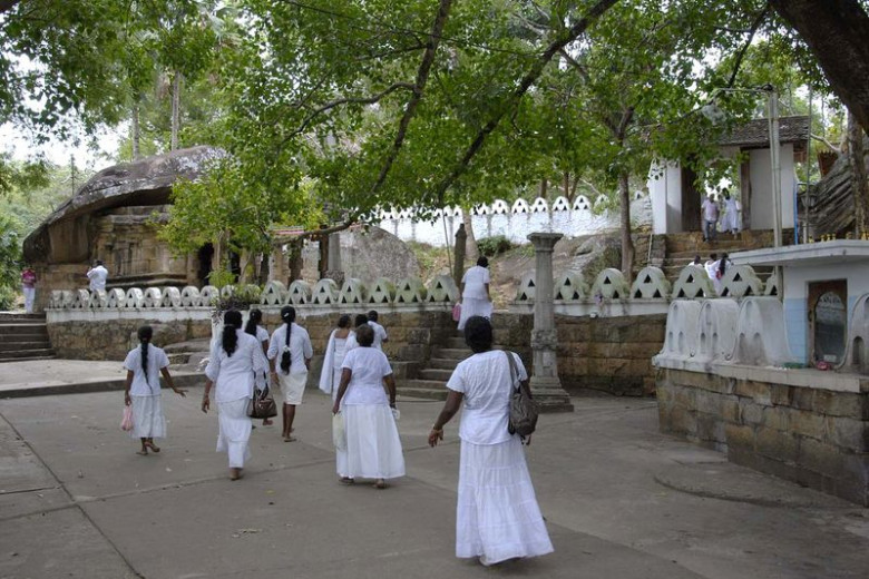 Shri-Lanka: diqqatga sazovor joylar va ular haqidagi qiziqarli ma’lumotlar Shri-Lanka: diqqatga sazovor joylar va ular haqidagi qiziqarli ma’lumotlar