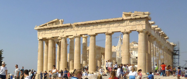 Dunyoning turli mamlakatlarida sayyohlarning qanday harakatlari sabab jarimaga tortishadi?