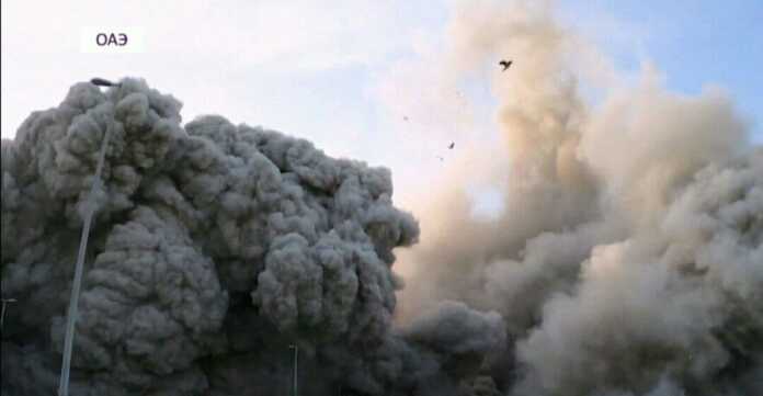 Abu Dabida o'n soniya ichida qulatilgan osmono'par binolar Ginnesning Rekordlar kitobiga kiriltildi(foto) Abu Dabida o'n soniya ichida qulatilgan osmono'par binolar Ginnesning Rekordlar kitobiga kiriltildi(foto)