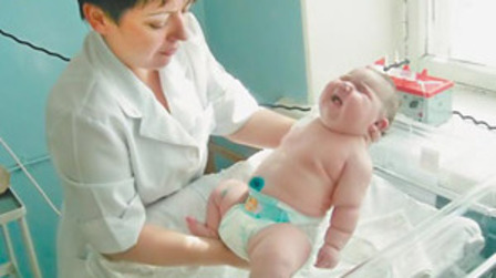 Dunyodagi eng katta vazn bilan tug'ilgan chaqaloqlar (+foto) Dunyodagi eng katta vazn bilan tug'ilgan chaqaloqlar (+foto)