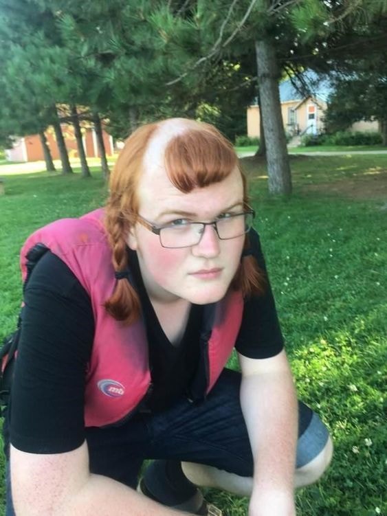 Sizningcha, hozir erkaklar soch turmagi g'alatimi? Ilgari qanday bo'lganligini ko'ring… (foto)