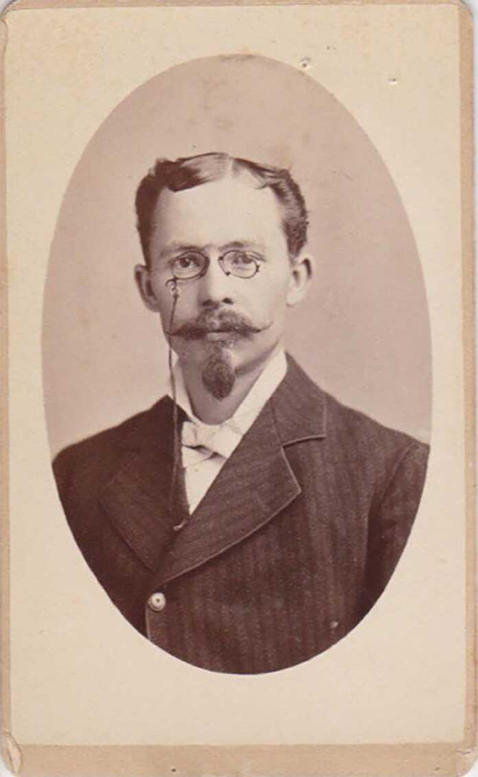 Sizningcha, hozir erkaklar soch turmagi g'alatimi? Ilgari qanday bo'lganligini ko'ring… (foto)