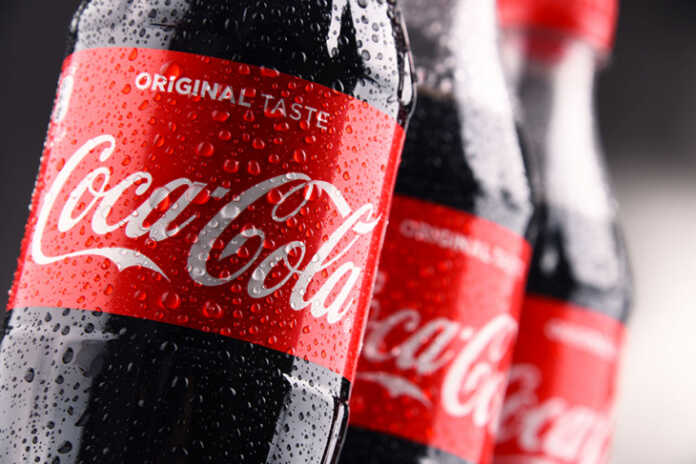 Coca-Cola plastikdan butunlay voz kechish niyatida