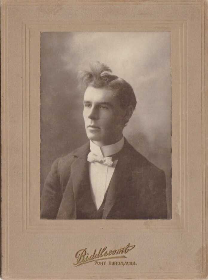 Sizningcha, hozir erkaklar soch turmagi g'alatimi? Ilgari qanday bo'lganligini ko'ring… (foto)