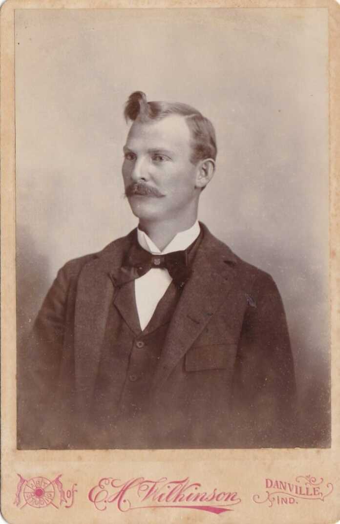 Sizningcha, hozir erkaklar soch turmagi g'alatimi? Ilgari qanday bo'lganligini ko'ring… (foto)