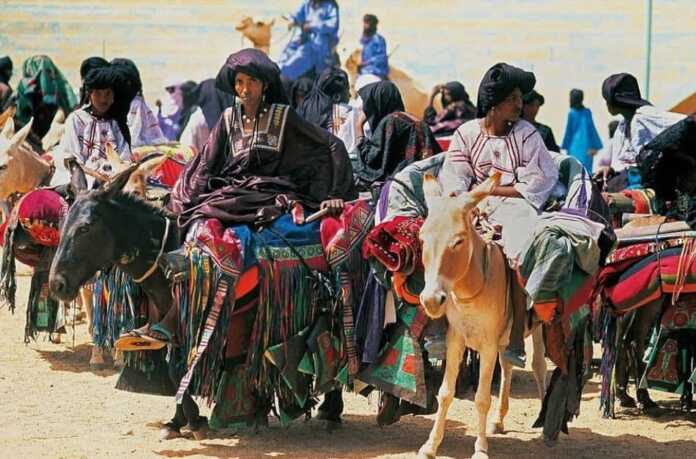 Tuareglar — hamma odati islom an'analariga teskari bo'lgan islomiy qabila