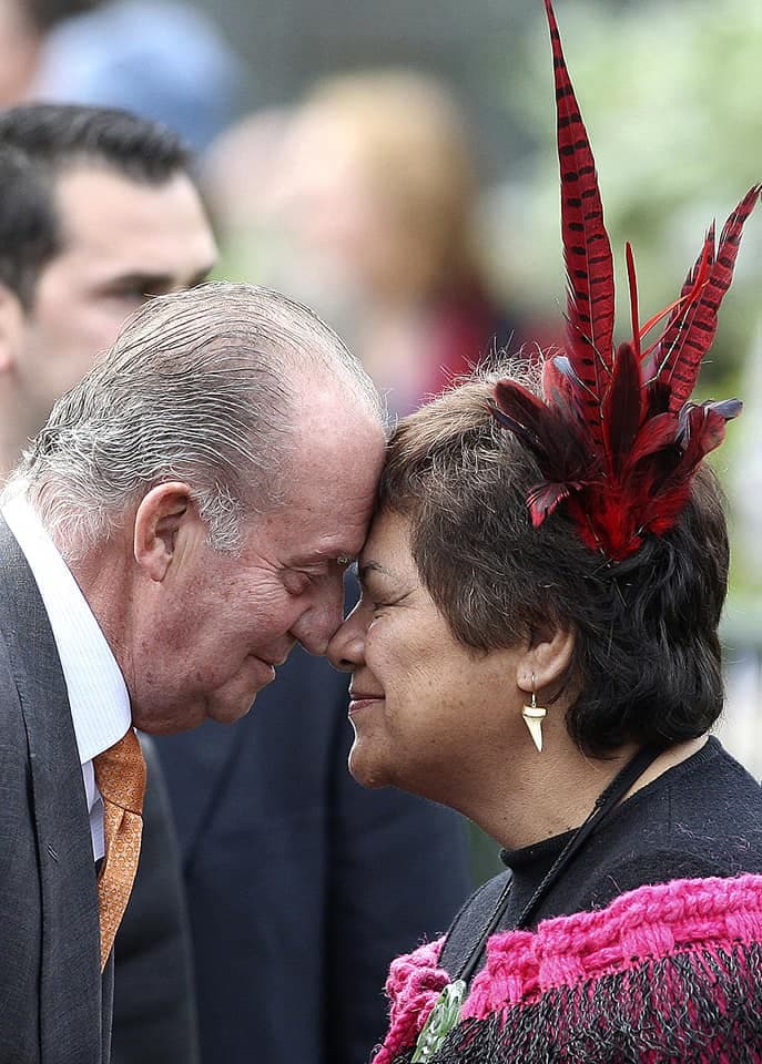 Yangi Zelandiyada antiqa salomlashish (+foto) Yangi Zelandiyada antiqa salomlashish (+foto)