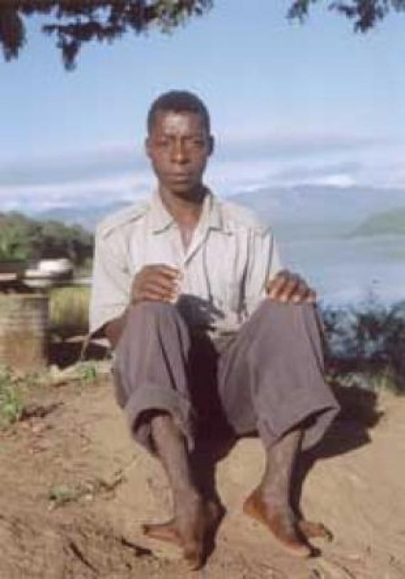 Tuyaqushsimon insonlar yoki ikki barmoqli odamlar qabilasi haqida Tuyaqushsimon insonlar yoki ikki barmoqli odamlar qabilasi haqida