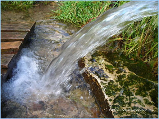 Inson dunyoda 2 narsaga ko'zini uzmay qarab tursa ham zerikmas ekan.(foto) Inson dunyoda 2 narsaga ko'zini uzmay qarab tursa ham zerikmas ekan.(foto)