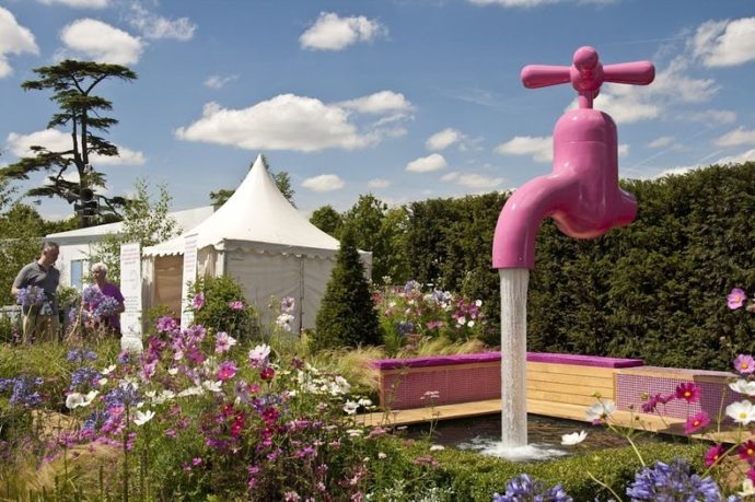 Tortishish qonunlariga zid yaratilgan haykaltaroshlik asarlari (foto) Tortishish qonunlariga zid yaratilgan haykaltaroshlik asarlari (foto)