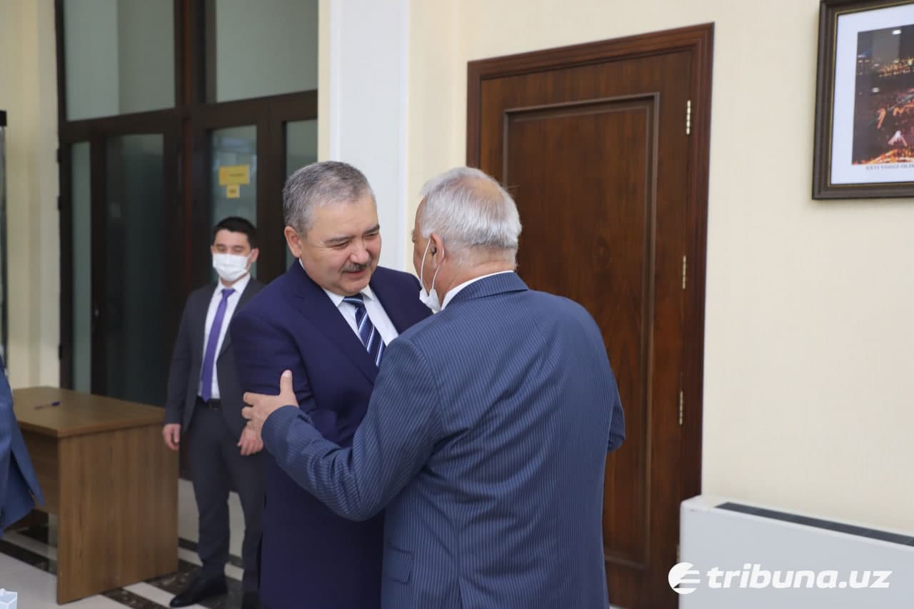 O'FAda saylov: hamma «ha» dedi va asosiy tarkib o'zgarmadi, Azizov kelajakdagi rejalarni sanadi