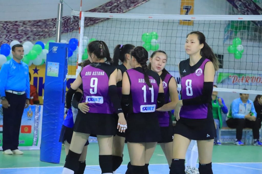 Namanganda voleybol bo'yicha Markaziy Osiyo chempionati bo'lib o'tmoqda (foto)