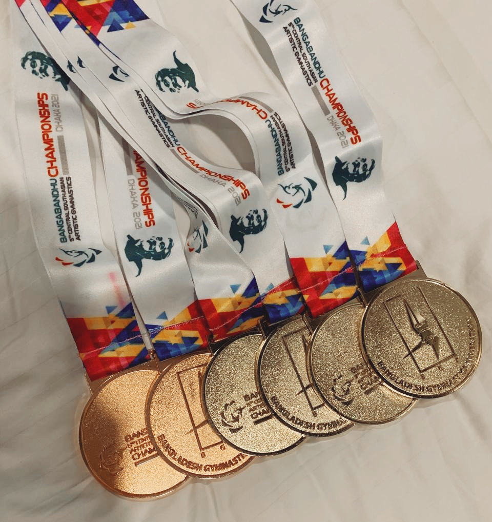 Farg'onalik sportchi Bangladeshdagi musobaqada 4 ta oltin 2 ta bronza medalni qo'lga kiritdi (foto)