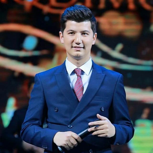 Amirxon Umarov bir oylik daromadi haqida gapirdi