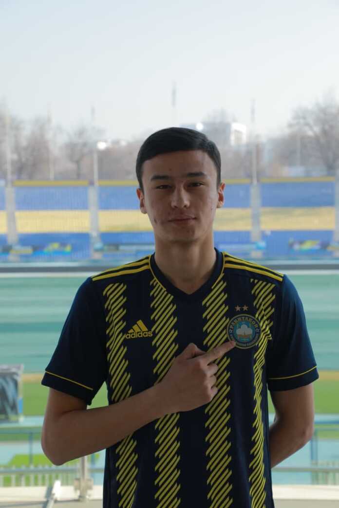 Avazbek O'lmasaliyev «Paxtakor» futbolchisiga aylandi