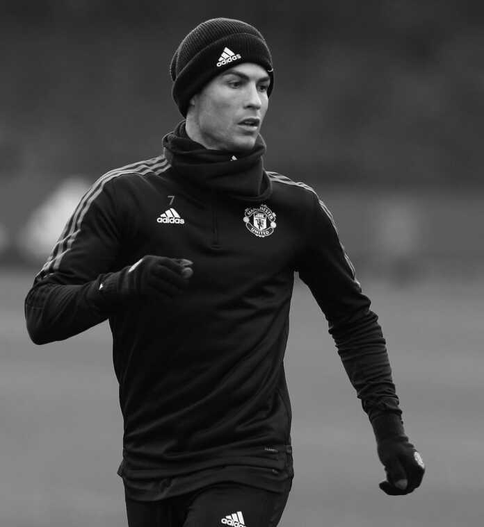 Ronaldu «PSJ» o'tishni o'ylamoqda