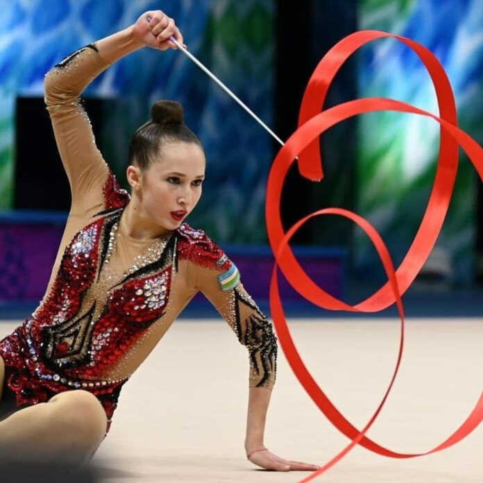 Taxmina Ikromova jahon kubogini qo'lga kiritdi