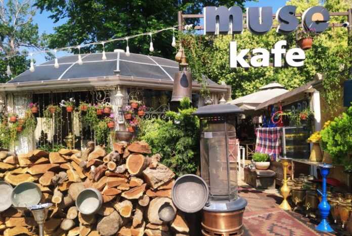 22 gektar maydonda yuzlab tarixiy yodgorliklar… Bokuning yuragi Icheri Sheherga sayohat (foto) 22 gektar maydonda yuzlab tarixiy yodgorliklar… Bokuning yuragi Icheri Sheherga sayohat (foto)