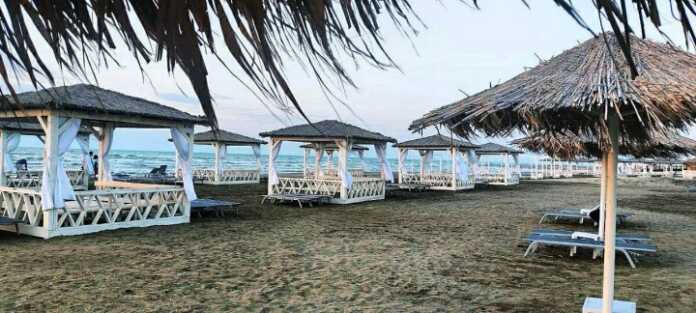 Siz Kaspiy dengizi sohilida bo'lganmisiz, shamollar shahri — Bokuni ko'rganmisiz? Siz Kaspiy dengizi sohilida bo'lganmisiz, shamollar shahri — Bokuni ko'rganmisiz?