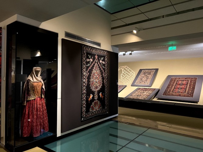 Siz Kaspiy dengizi sohilida bo'lganmisiz, shamollar shahri — Bokuni ko'rganmisiz? Siz Kaspiy dengizi sohilida bo'lganmisiz, shamollar shahri — Bokuni ko'rganmisiz?