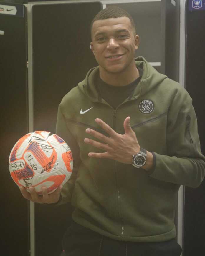 Mbappe faoliyatida ilk bor penta-trik qayd etdi