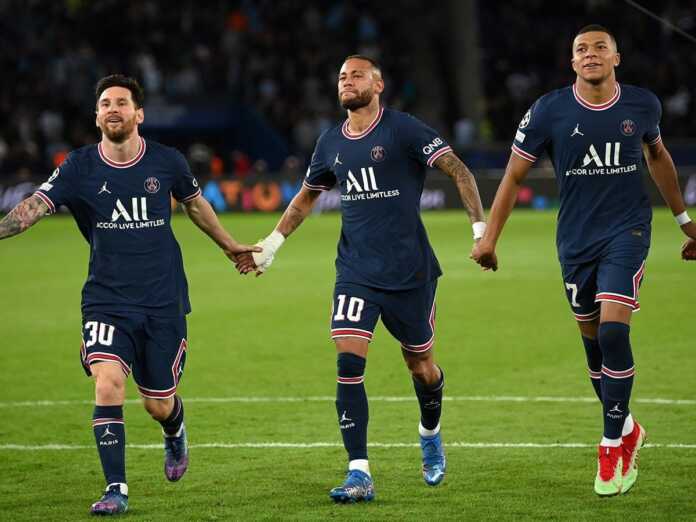 Messining futbolkasi auksionda qariyb 44 ming yevroga sotildi