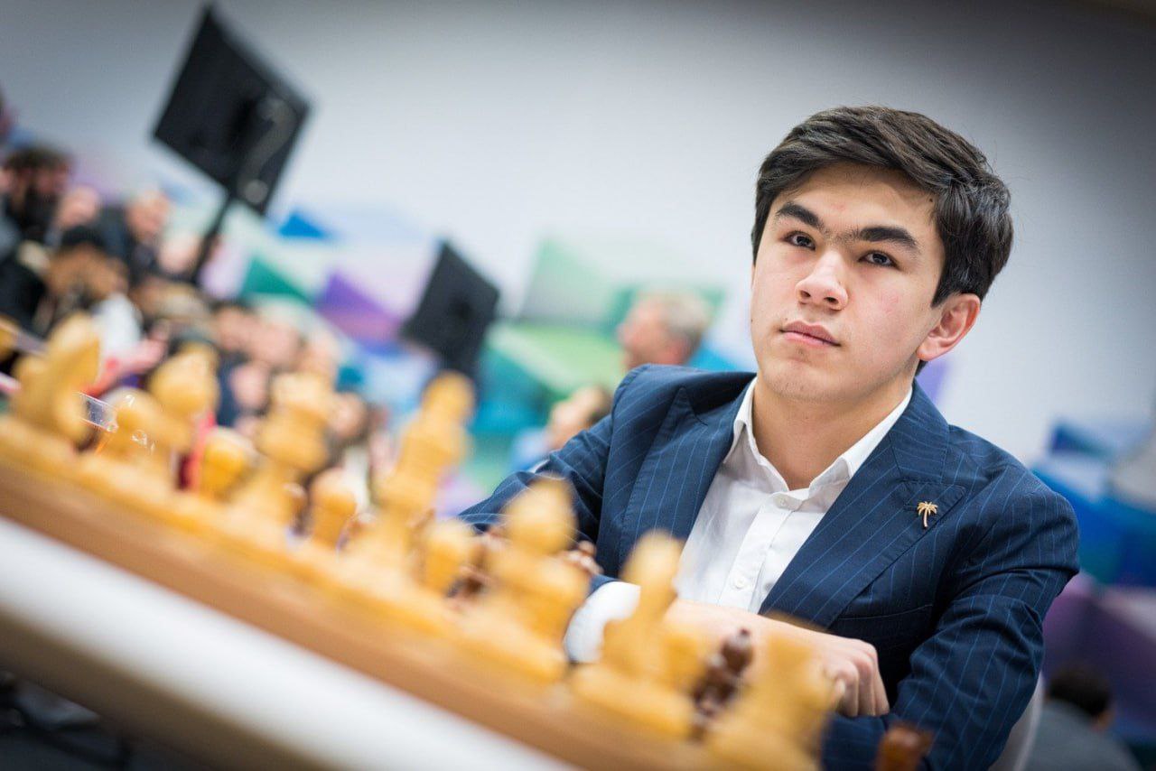 Nodirbek Abdusattorov yakka peshqadamga aylandi, Javohir Sindorovda ham g'alaba Nodirbek Abdusattorov yakka peshqadamga aylandi, Javohir Sindorovda ham g'alaba