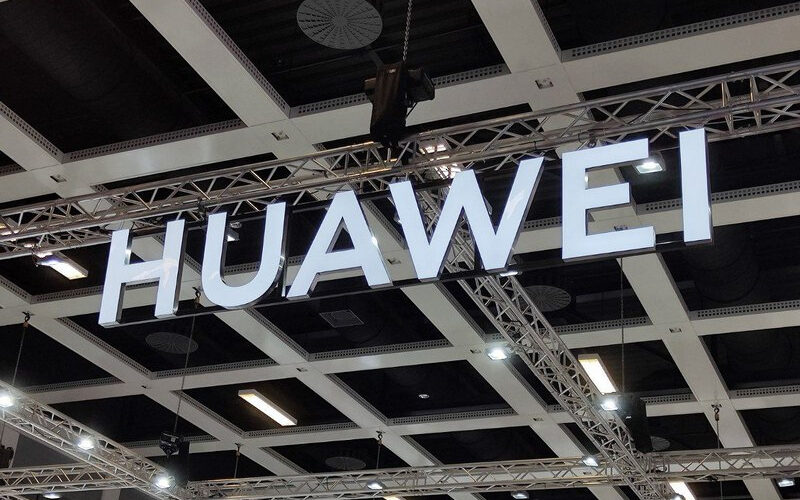 Huawei kompaniyasining yillik foydasi 10 yildan ortiq vaqt ichida birinchi marta pasaydi - 4 yillik sanksiyalar bejiz emas edi