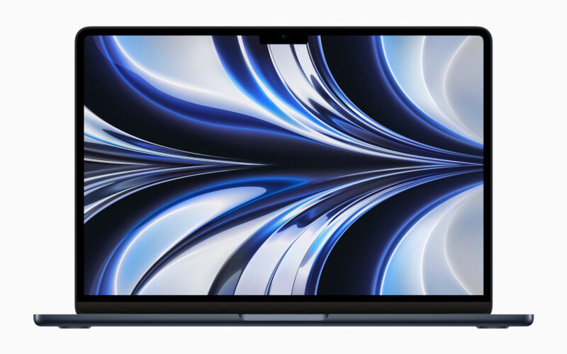 Apple kompaniyasi 15 dyuymli MacBook Air’ni chiqarishga tayyorlanmoqda