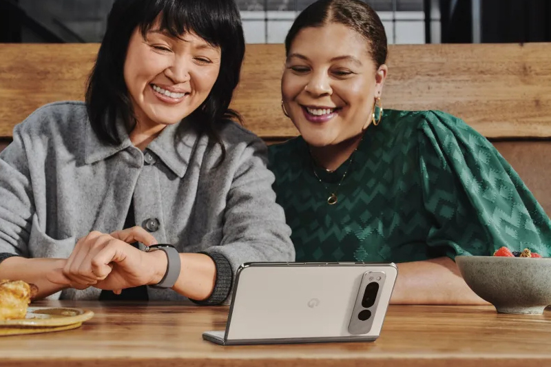 Google 17x19 dollarlik eng eski smartfonni taqdim etdi. 