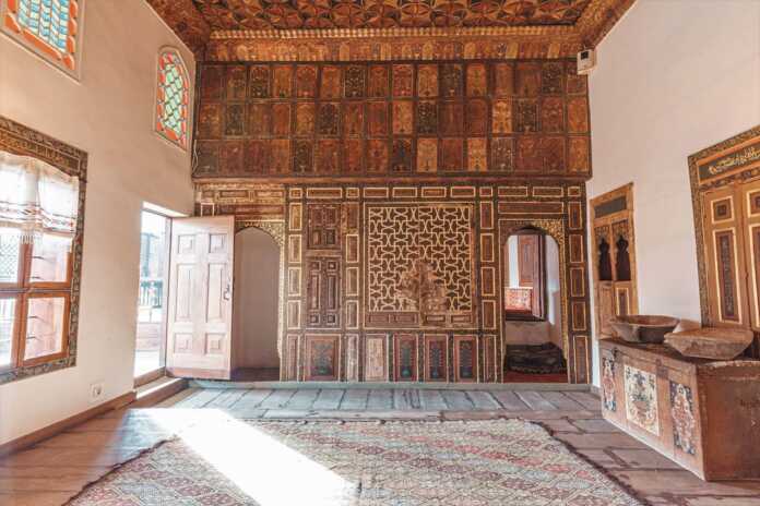 KO'HNA TARIXI, SALDA KO'LI VA LAVANDA DALALARI BILAN MAShHUR – BURDUR