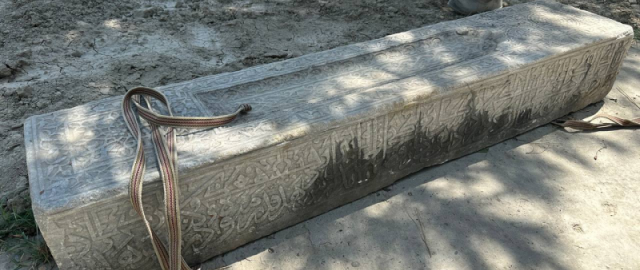 Samarqanddagi qabristondan o‘rta asrlarga oid 2 ta daxma topildi1