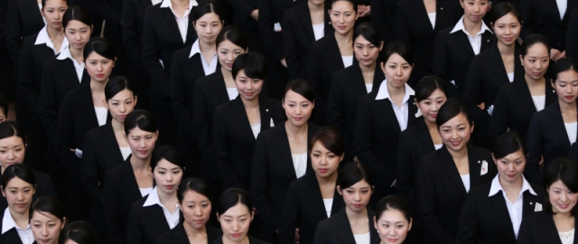 Yaponiyaning o‘zgacha odatlari: oilaviy vanna, qo‘l yuvmaslik, “qiyshiq tabassum” Yaponiyaning o‘zgacha odatlari: oilaviy vanna, qo‘l yuvmaslik, “qiyshiq tabassum”10