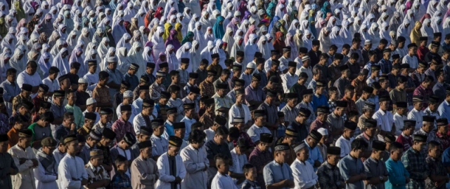 Dunyo musulmonlari Ramazon hayitini qanday nishonlaydi? Dunyo musulmonlari Ramazon hayitini qanday nishonlaydi?7