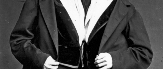 Ikki bosh bitta tana: eng matonatli 9 siam egizagi Ikki bosh bitta tana: eng matonatli 9 siam egizagi1