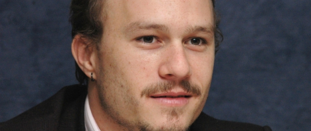 Sahnadagi so‘nggi chiqish: muxlislari ko‘z o‘ngida jon bergan mashhurlar Sahnadagi so‘nggi chiqish: muxlislari ko‘z o‘ngida jon bergan mashhurlar2